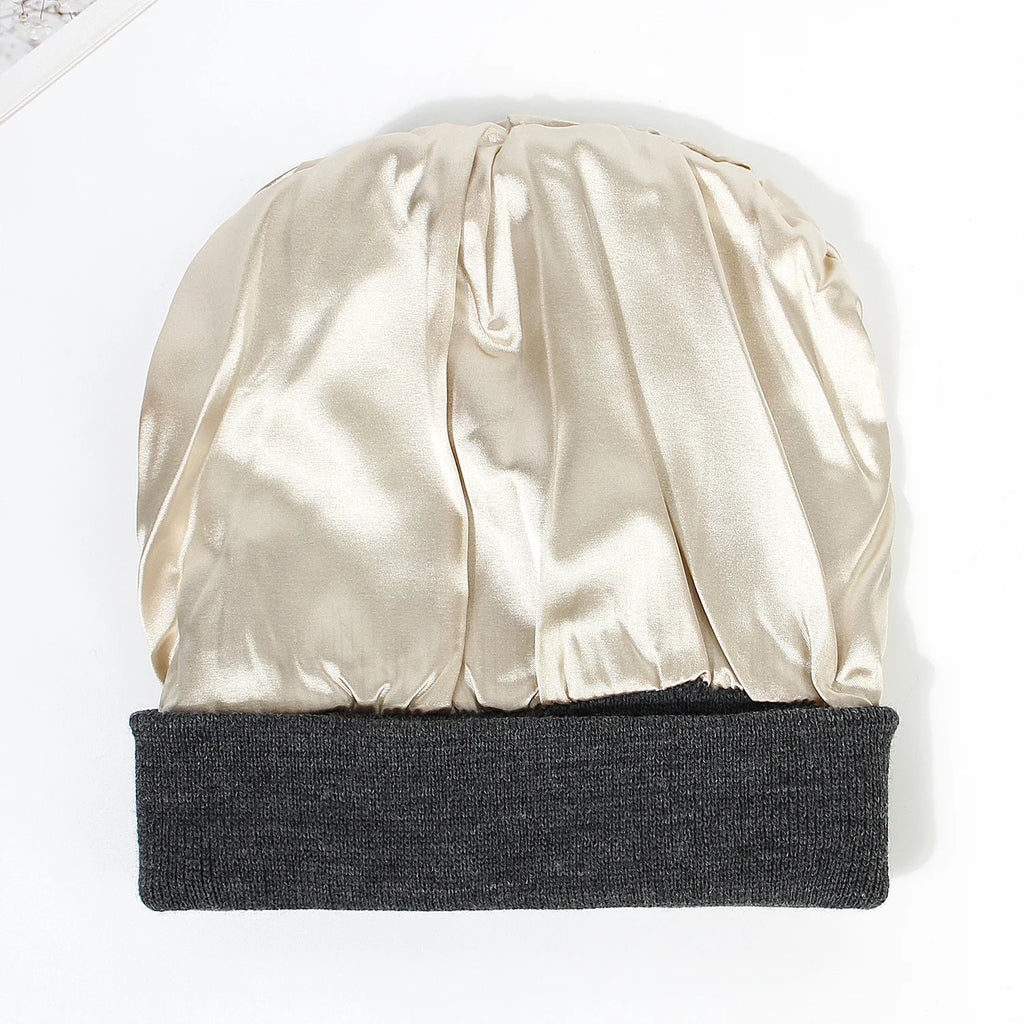 Bonnet d'hiver en satin